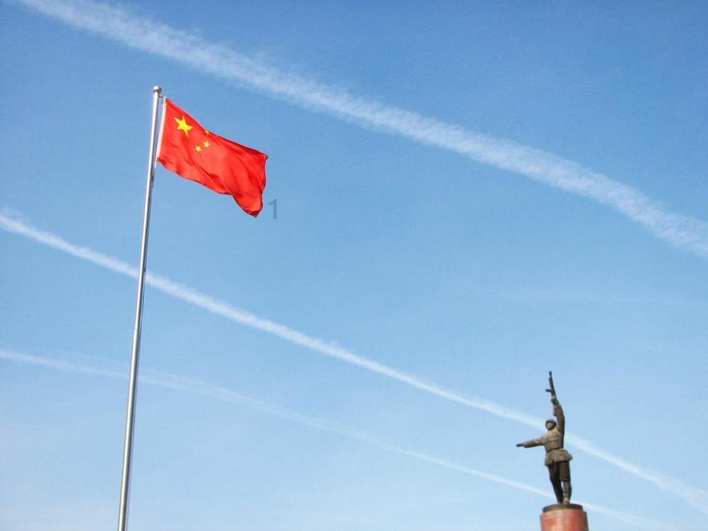 地板冒岩浆无敌版
